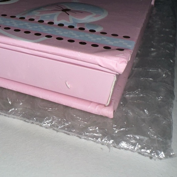 P Louise “Babe You’ve Got Me Smitten” Lipstick Palette - Picture 10 of 10